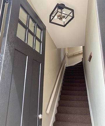 5th image of 1959 N Wilmot Ave #2