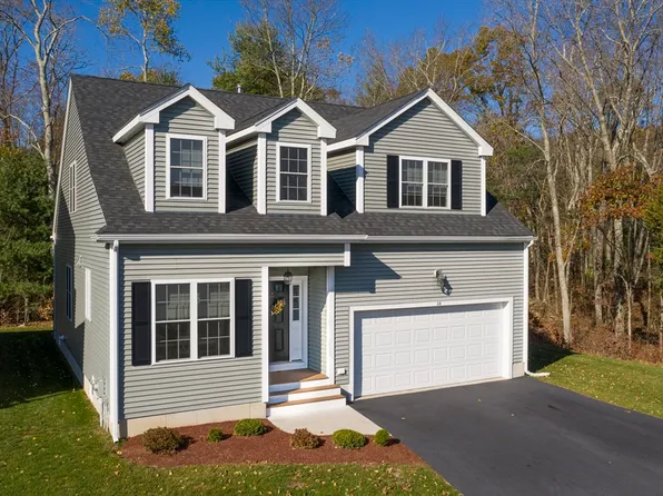 16 Black Bear Cir, Milford, MA 01757