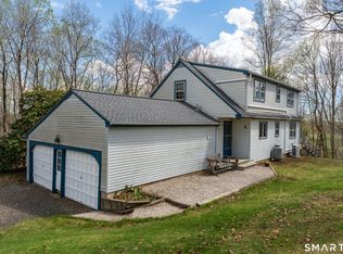 94 Quonnipaug Hill Road, Guilford, CT 06437