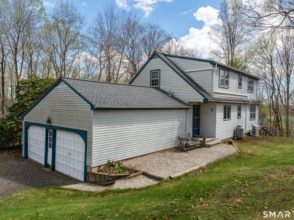 94 Quonnipaug Hill Road, Guilford, CT 06437