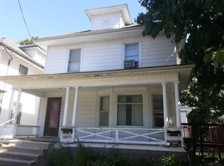 279 Hammond Ave, Waterloo, IA 50702