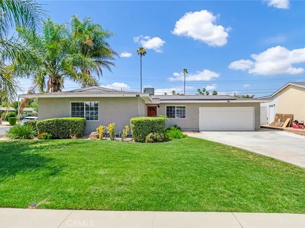 8955 Holly Ln, Riverside, CA 92503
