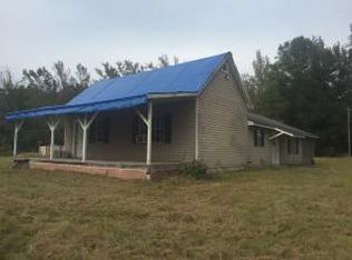 705 Hillside Dr, West Point, MS 39773