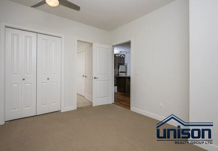 328 S 21st Ave SW #404 — Photo 15