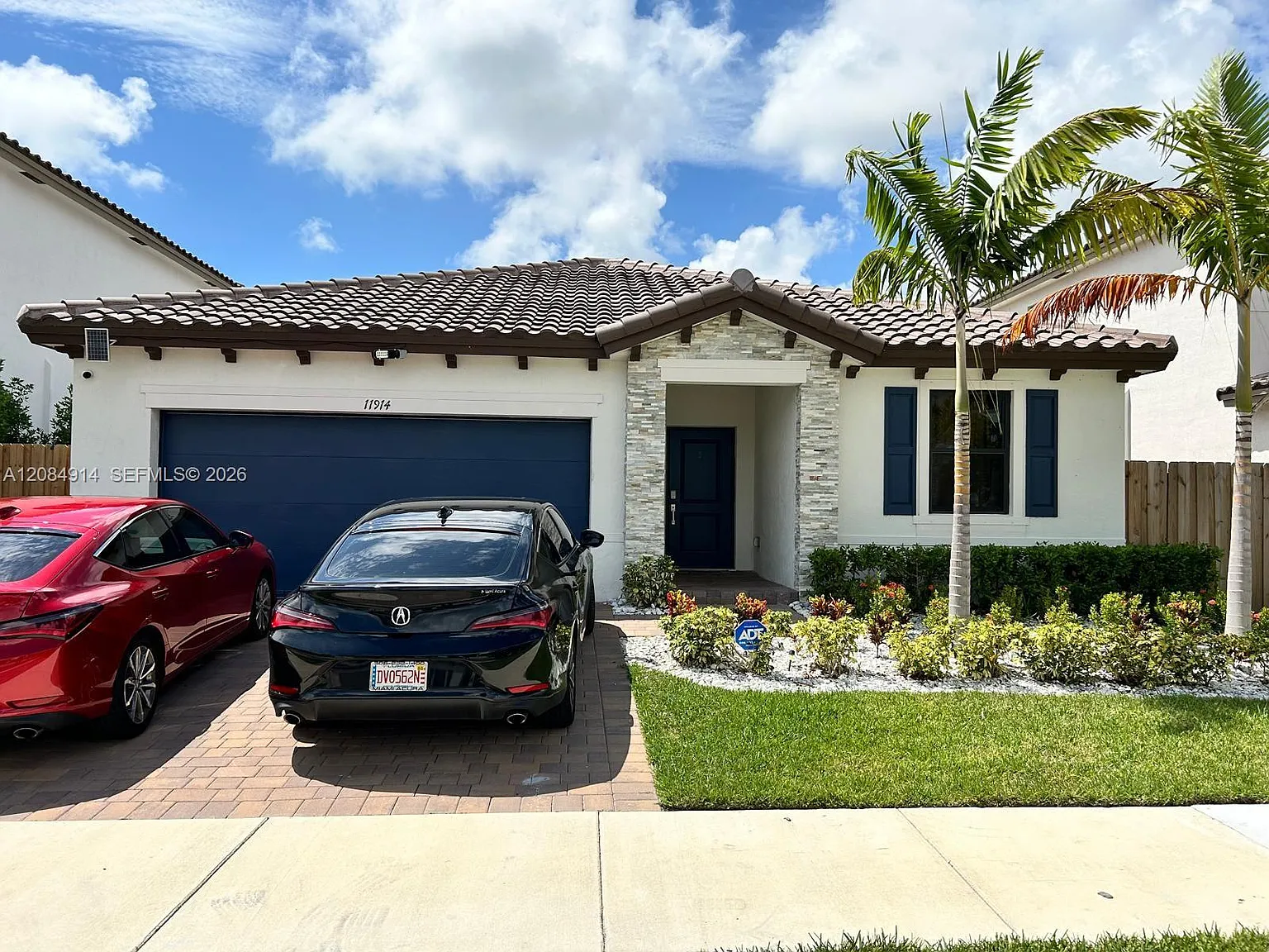 Estates At Silver Palm — Photo 1