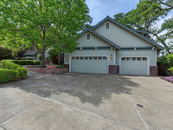 4th image of 2148 Amherst Way