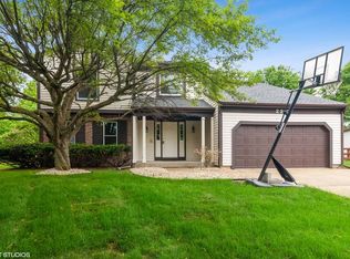 2317 Hartford Ct, Naperville, IL 60565