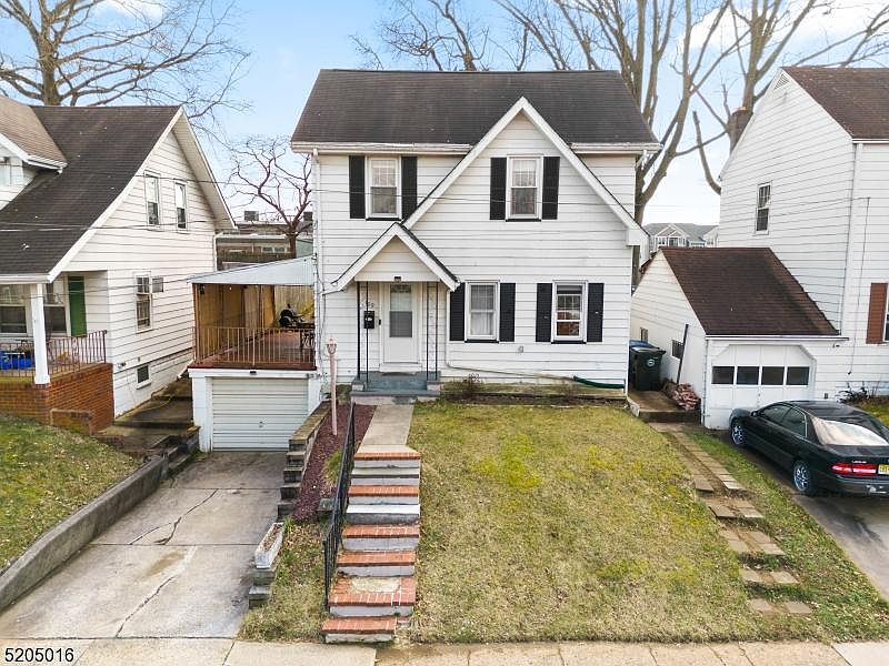 1st image of 109 Carmen Ave