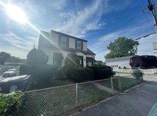 759 Oakland Beach Ave Floor 1, Warwick, RI 02889
