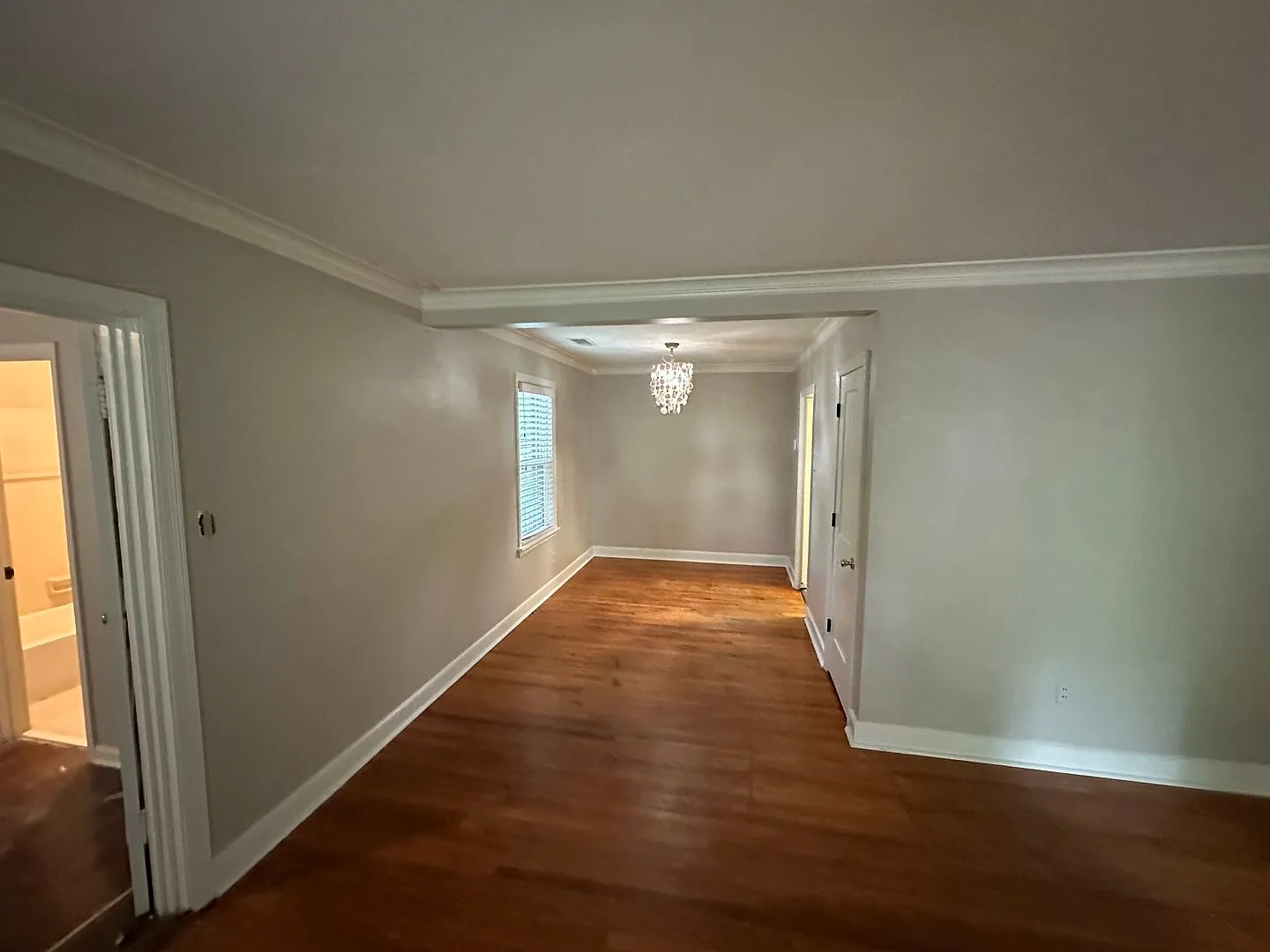 Near Chickasaw Gardens! Split bedroom floor plan! Huge fenced in back yard! — Photo 4