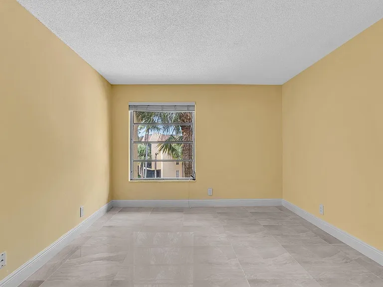 470 NW 20th St #3020 — Photo 27