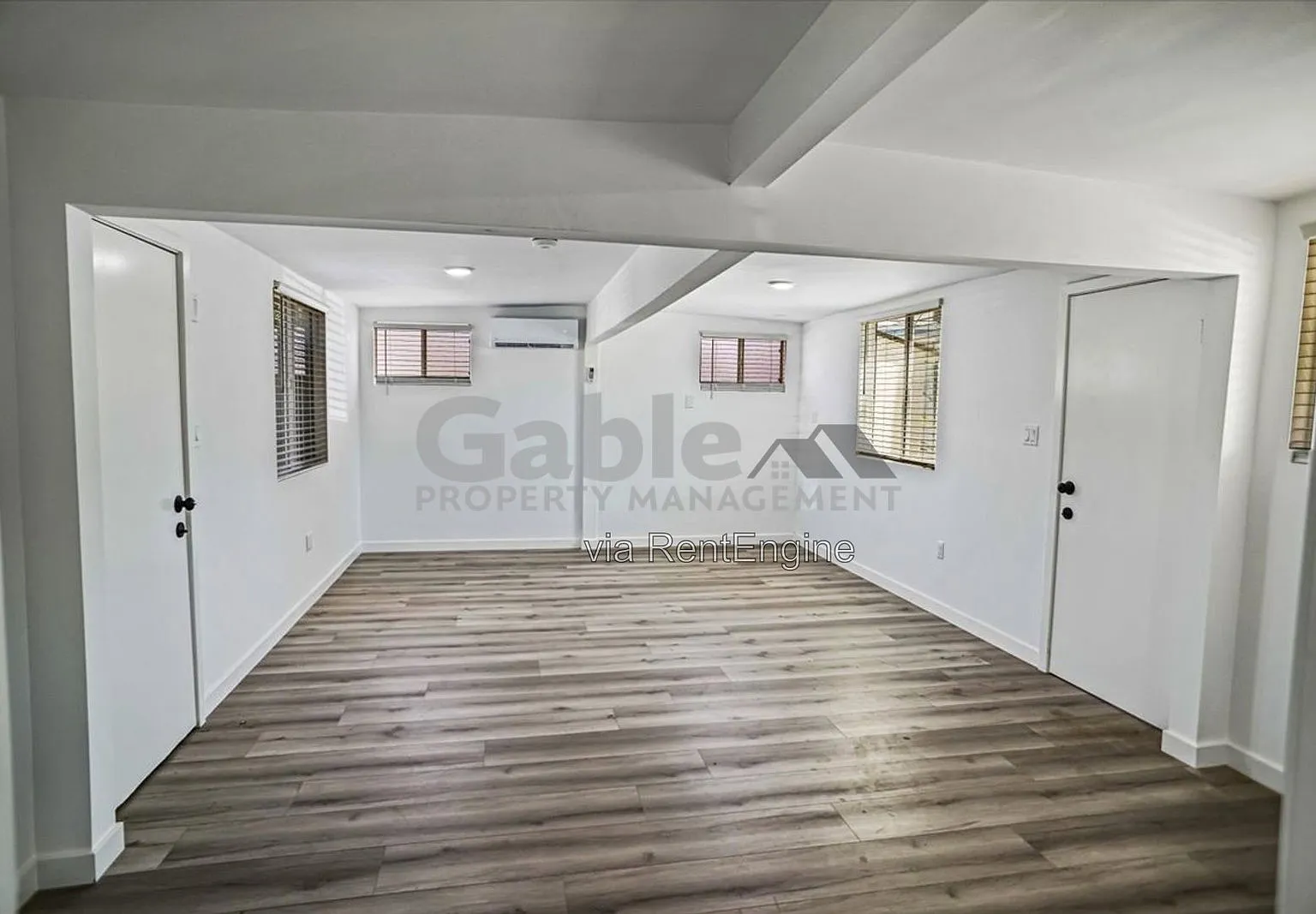 1 bed, 1.0 bath, 550 sqft, $1,600 — Photo 4