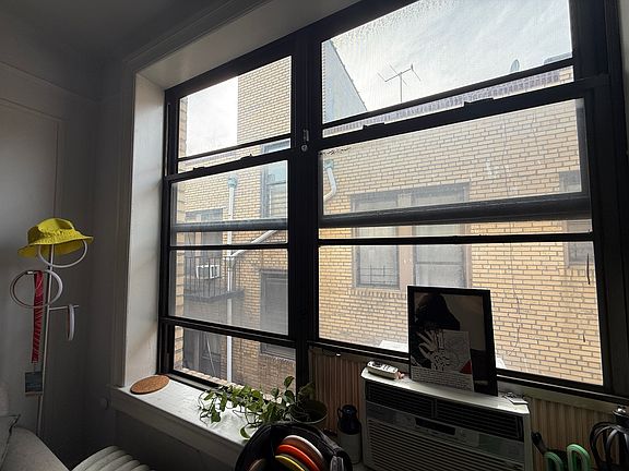 5th image of 3707 30th Ave APT 8