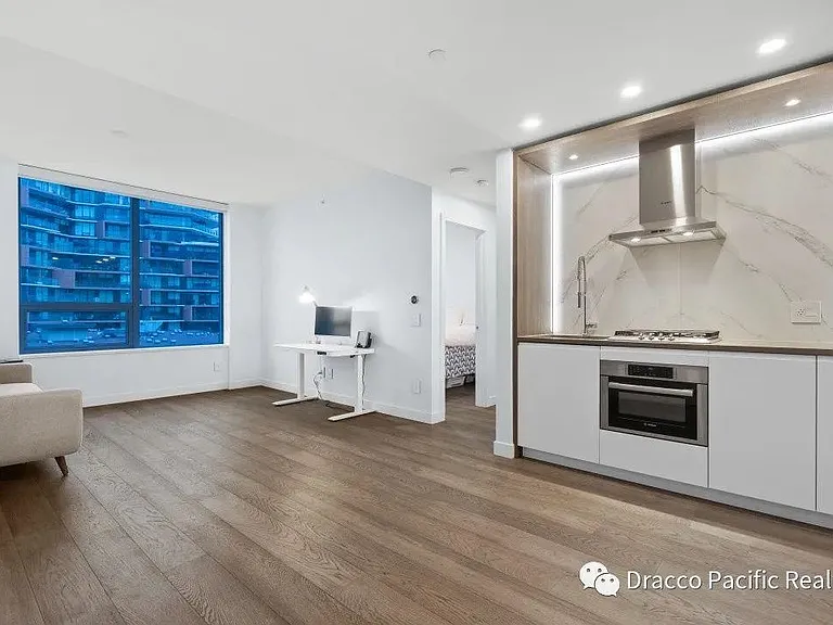 1441 Johnston Rd #704 — Photo 4