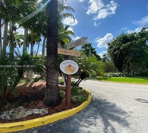 5th image of 13851 SW 93rd Ln #13851
