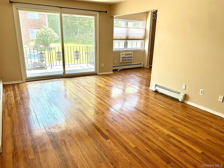 8 Colonial Rd #36 — Photo 3