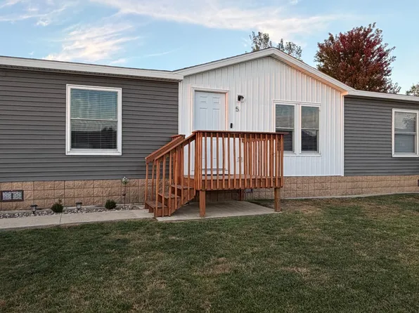 5 Southfork Dr SE, Kasson, MN 55944