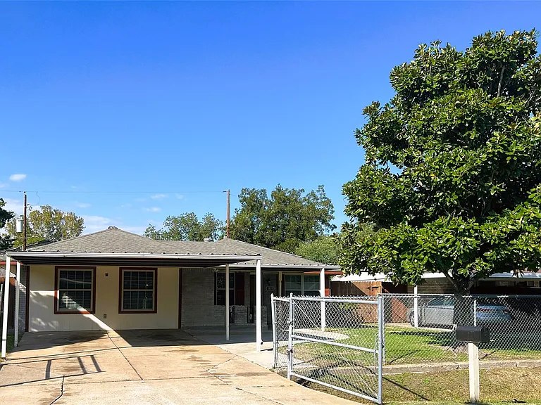 3515 Castledale Dr — Photo 44
