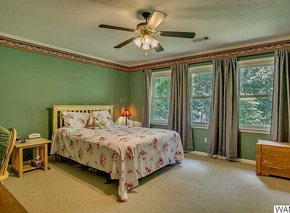 2nd image of 3742 Sierra Dr