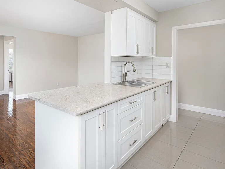 12 Rosseau Rd #12003 — Photo 6