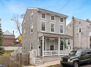 138 Hall St, Spring City, PA 19475