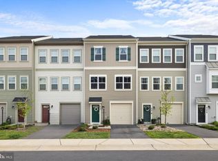 215 Crofton Ct, Stephenson, VA 22656