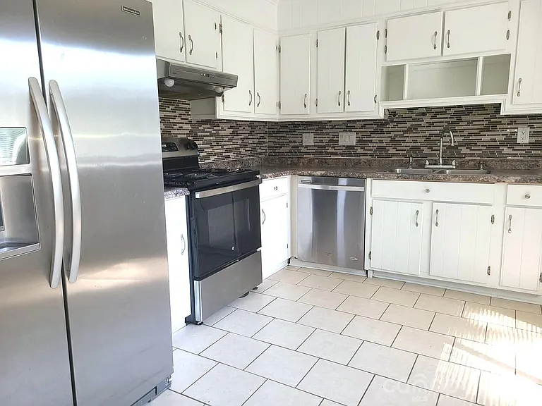 11026 Vista Haven Dr — Photo 2