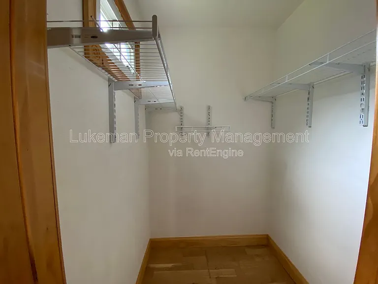 725 W Vine St #2 — Photo 11