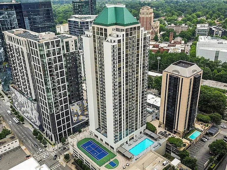 W Peachtree St NW — Photo 25