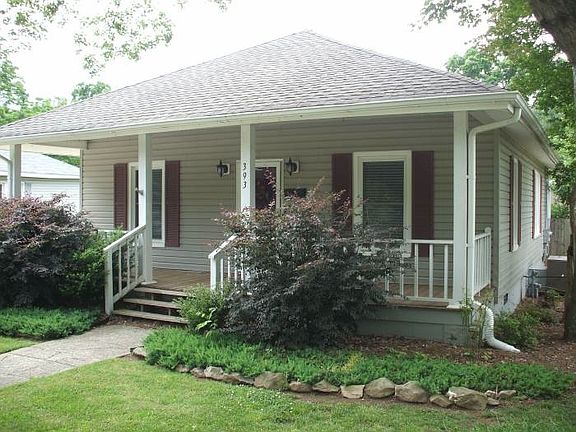 5th image of 393 Woodlawn St