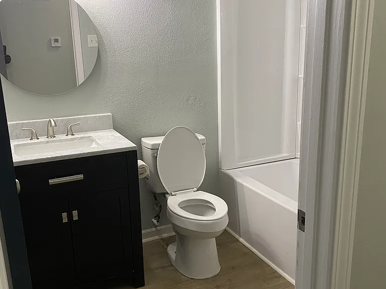29 Marcon Pl — Photo 8