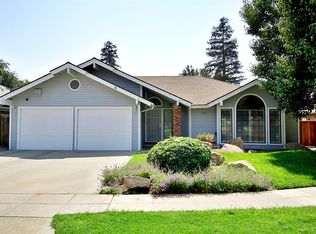 5286 E Dwight Way, Fresno, CA 93727