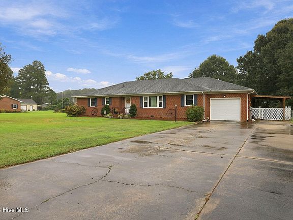 3rd image of 620 Forest Park Road