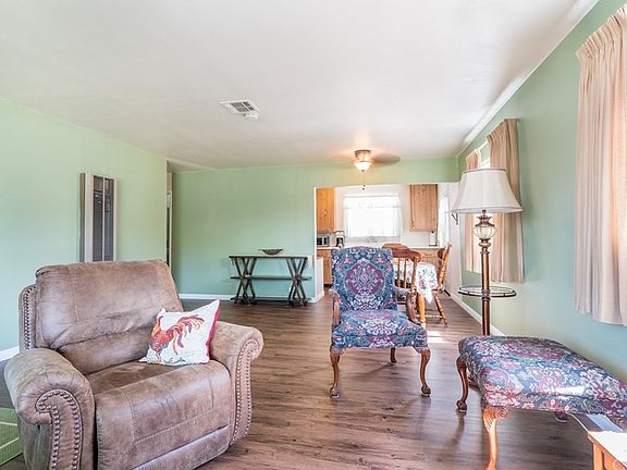 4th image of 1144 Egan Ave
