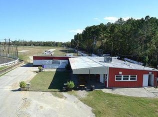 1811 Main St, Highlands, TX 77562