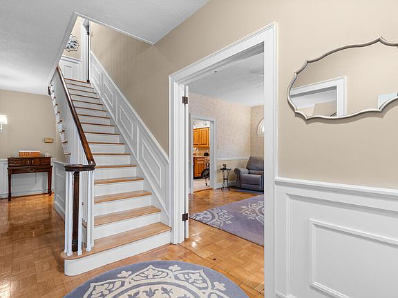 5th image of 106 Poplar Avenue