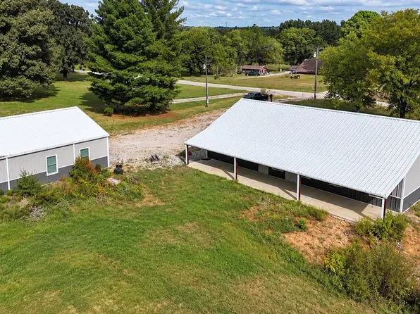 1240 County Road 488, Poplar Bluff, MO 63901
