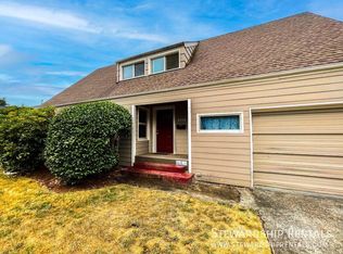2552 Alder St, Eugene, OR 97405