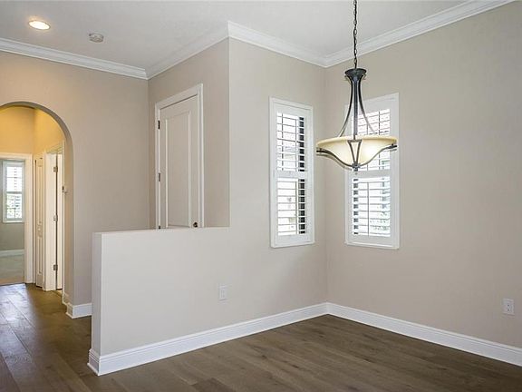 5th image of 10425 Crooked Creek Dr