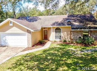 910 SW 79th Ter, Gainesville, FL 32607