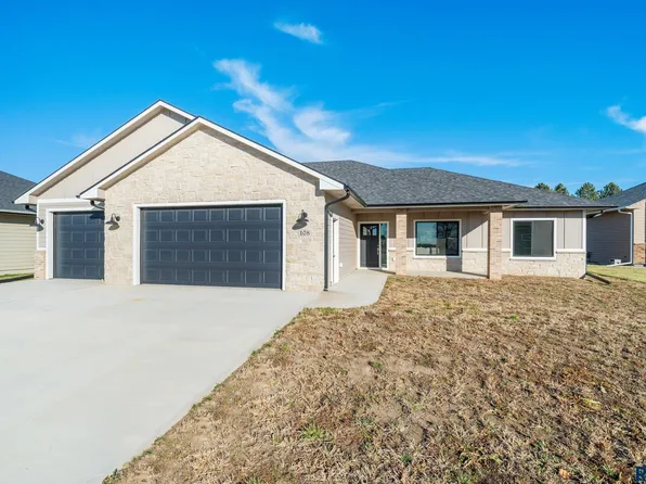 108 E 11th St, Crooks, SD 57020