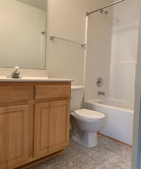 101 Merrill Ct — Photo 11
