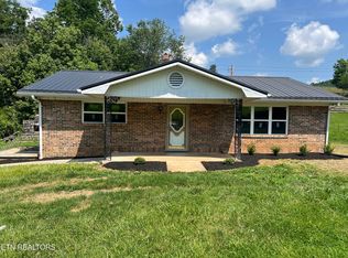 320 Speaks Branch Rd, Rose Hill, VA 24281