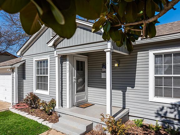 2nd image of 313 W Avenue G