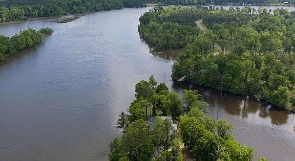 AERIAL VIEW OF RIVERPOINTE