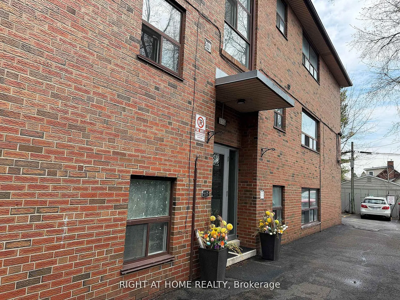 1 bed, $1,699 — Photo 2