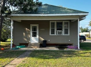 455 Adams Ave, Niagara, WI 54151