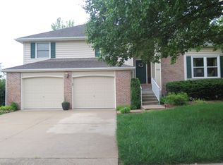 4000 Newport Ct, Columbia, MO 65203