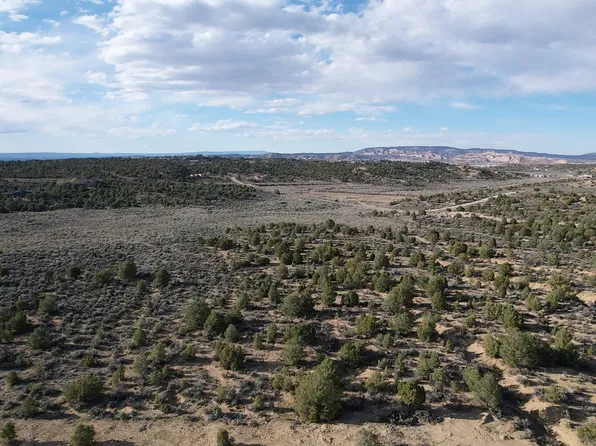 5 Catalpa Hls, Gallup, NM 87301
