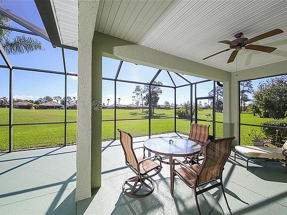 4th image of 2886 Royal Palm Dr
